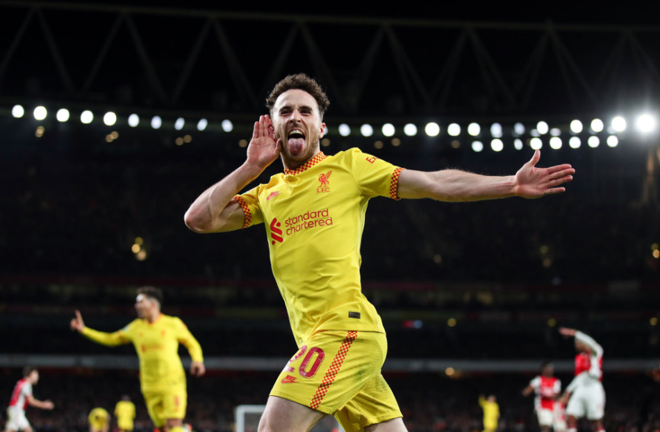 Jota fejrer sit første mål mod Arsenal i Carabao Cup-semifinalen