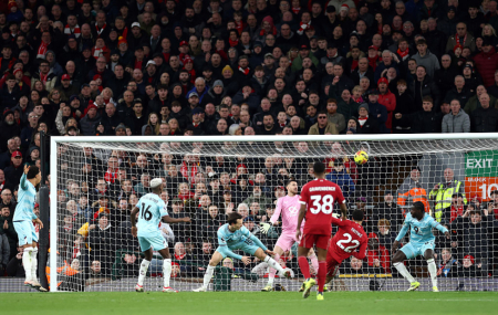 Anulleret mål i de sidste minutter mod Burnley