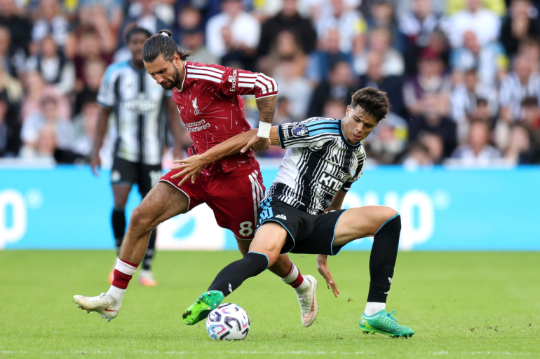 Dominik Szoboszlai i aktion mod Newcastle